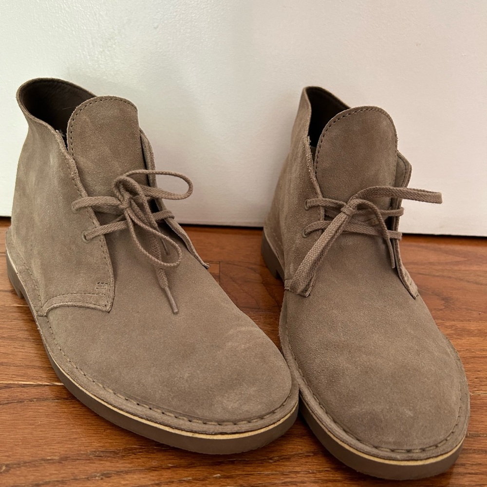 Clarks Men’s Desert Boot Sand Suede